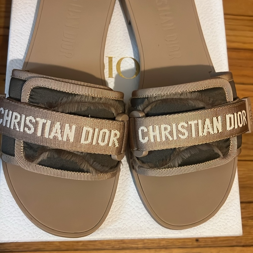 Dio(r)evolution Slide. Nude Camouflage Technical Fabric. - Picture 4 of 7